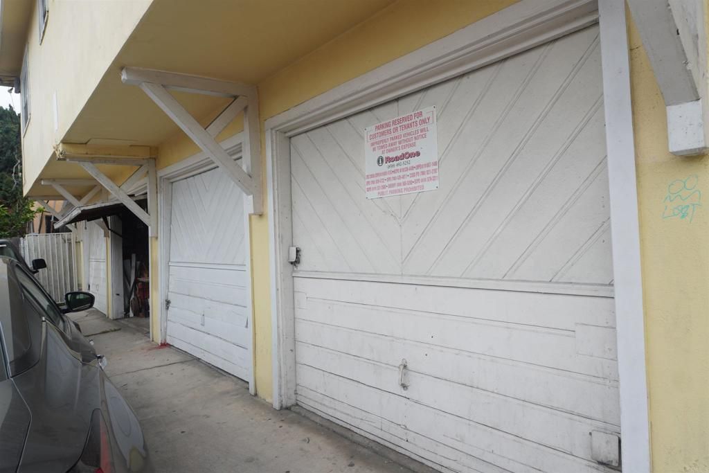 Image 5 of property listing at 4209 Wilson Avenue, San Diego, CA 92104