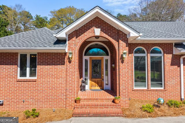 424 Capri Point, Lavonia, GA 30553