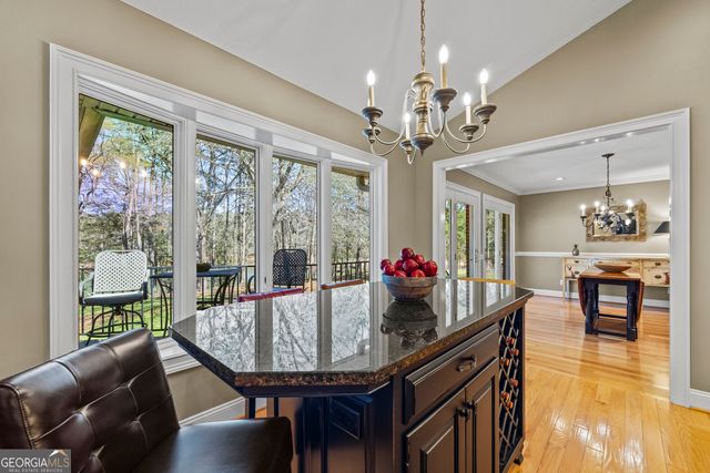 424 Capri Point, Lavonia, GA 30553