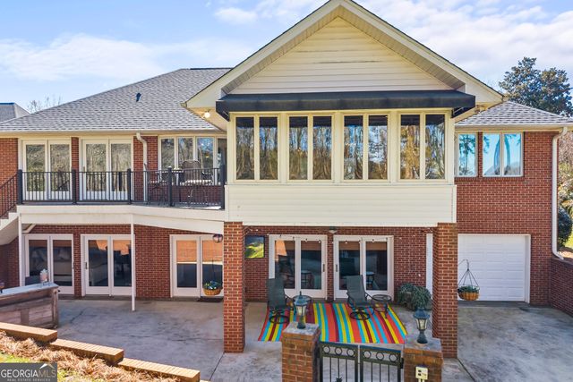 424 Capri Point, Lavonia, GA 30553