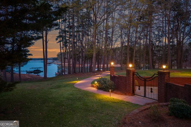 424 Capri Point, Lavonia, GA 30553