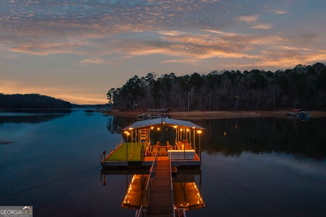 424 Capri Point, Lavonia, GA 30553