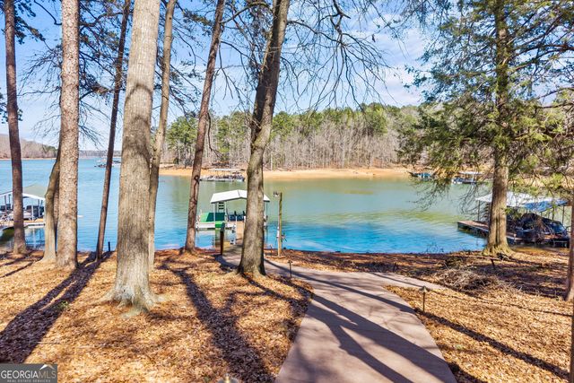 424 Capri Point, Lavonia, GA 30553