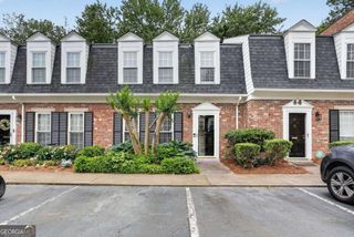 5 Spinning House Place NW, Atlanta, GA 30318