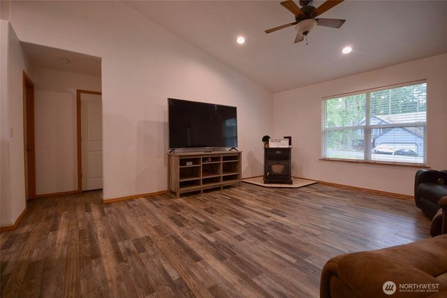 18431 Rampart Drive SE, Yelm, WA 98597