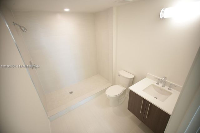 7875 NW 107th Ave 510, Doral, FL 33178