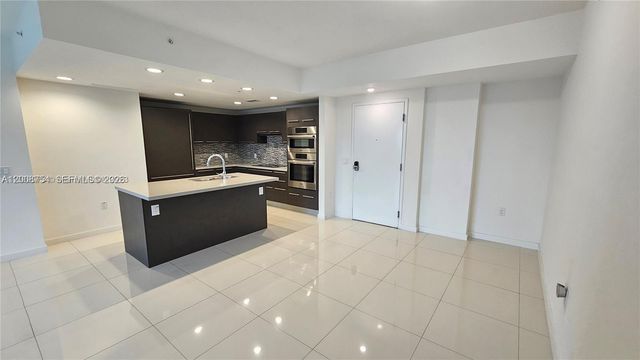 7875 NW 107th Ave 510, Doral, FL 33178