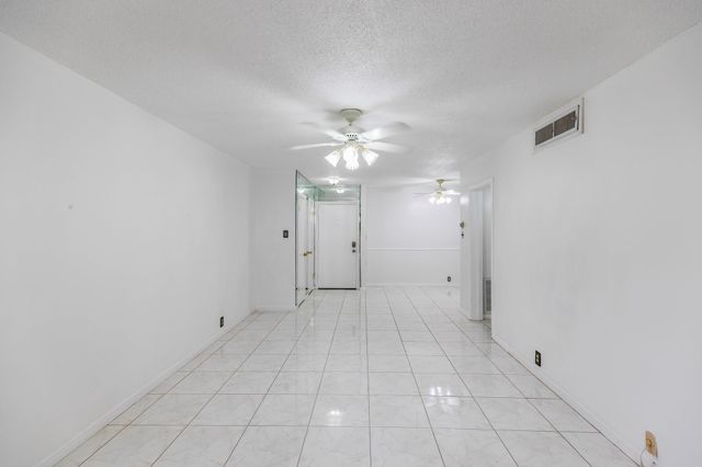 2601 Bellefontaine Street C104, Houston, TX 77025