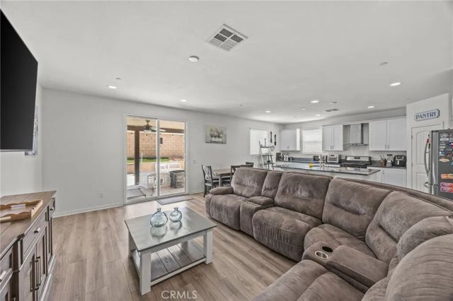 4620 Belleview Court, Jurupa Valley, CA 92509