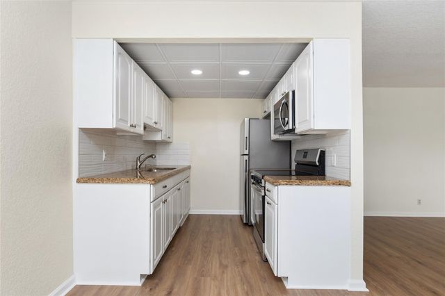 2117 Newport U 2117, Deerfield Beach, FL 33442