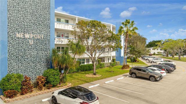 2117 Newport U 2117, Deerfield Beach, FL 33442