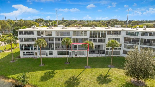 2117 Newport U 2117, Deerfield Beach, FL 33442