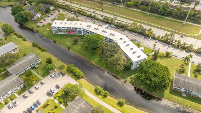 2117 Newport U 2117, Deerfield Beach, FL 33442