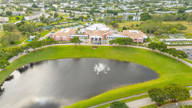 2117 Newport U 2117, Deerfield Beach, FL 33442