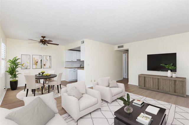 2117 Newport U 2117, Deerfield Beach, FL 33442