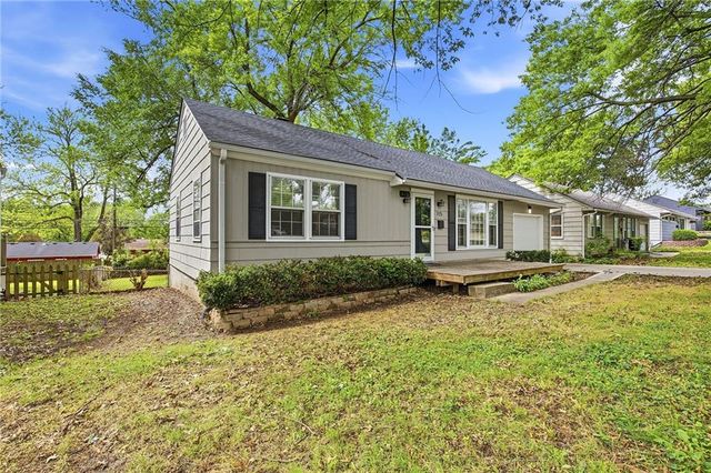 115 W 89th Street, Kansas City, MO 64113