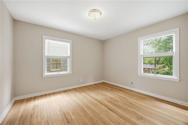 115 W 89th Street, Kansas City, MO 64113