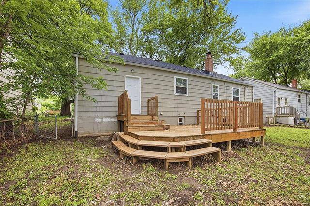 115 W 89th Street, Kansas City, MO 64113