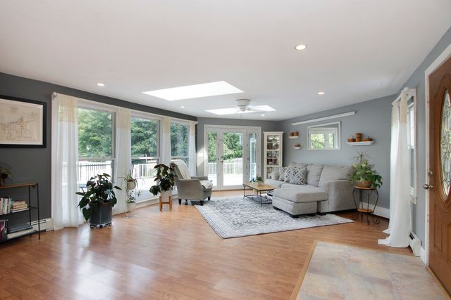 3 Midway, Bourne, MA 02559