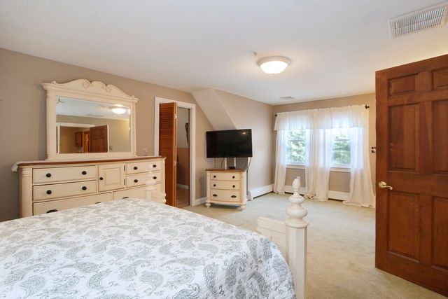 3 Midway, Bourne, MA 02559