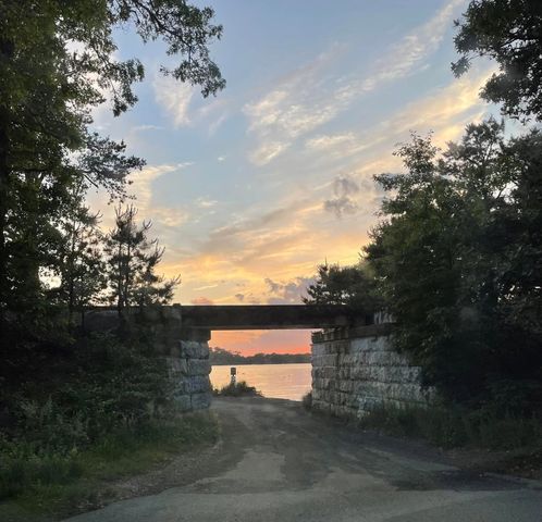 3 Midway, Bourne, MA 02559