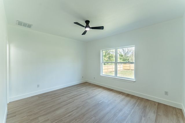 124 Goodman Street, Sulphur Springs, TX 75482