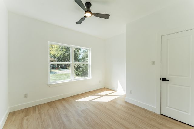 124 Goodman Street, Sulphur Springs, TX 75482