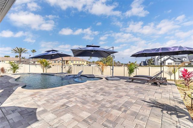 17140 CERCIS LOOP, Clermont, FL 34711