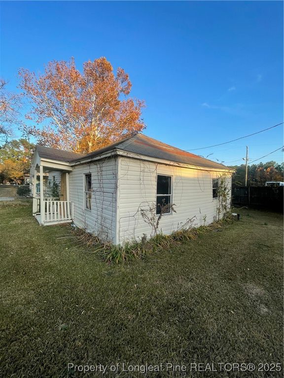 104 Fleishman Street, Fayetteville, NC 28303 — photo 2