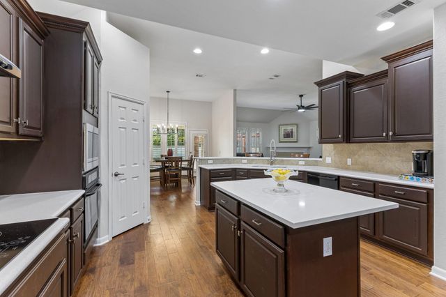 143 Desert Willow WAY, Austin, TX 78737