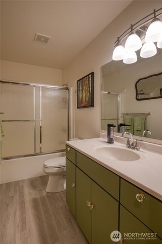 598 Mount Olympus Avenue SE, Ocean Shores, WA 98569