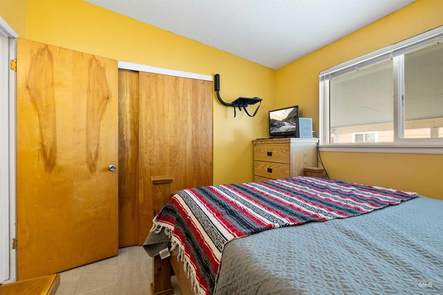 2158 Sherry Ln, Twin Falls, ID 83301