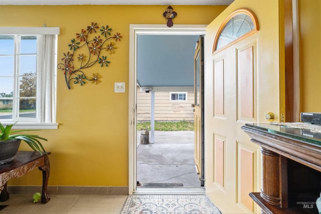 2158 Sherry Ln, Twin Falls, ID 83301
