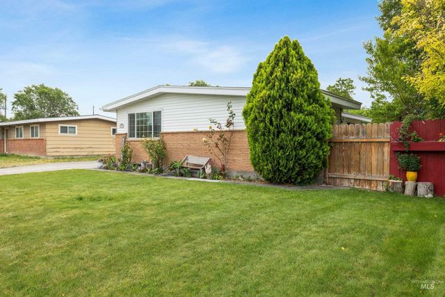 2158 Sherry Ln, Twin Falls, ID 83301
