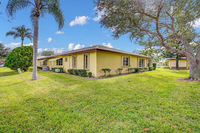 1734 Lakefront Boulevard B, Fort Pierce, FL 34982