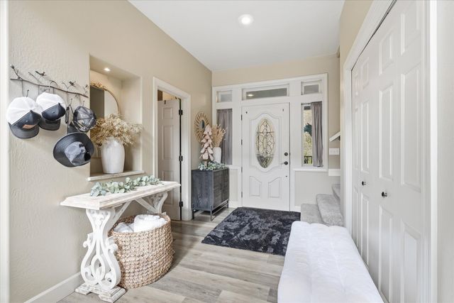 461 Fielder Lane, Grants Pass, OR 97526