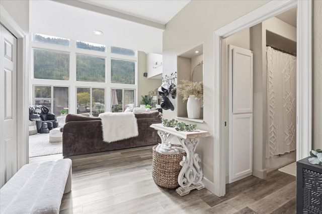 461 Fielder Lane, Grants Pass, OR 97526