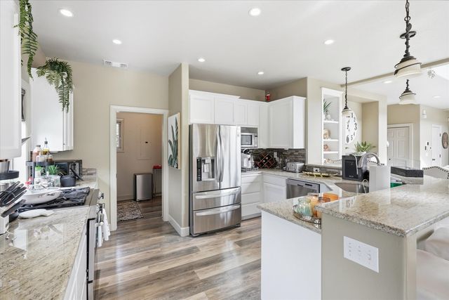 461 Fielder Lane, Grants Pass, OR 97526