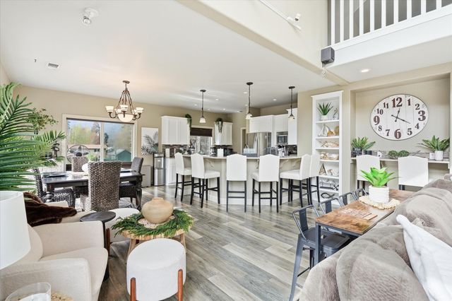 461 Fielder Lane, Grants Pass, OR 97526