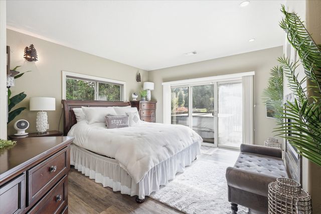 461 Fielder Lane, Grants Pass, OR 97526