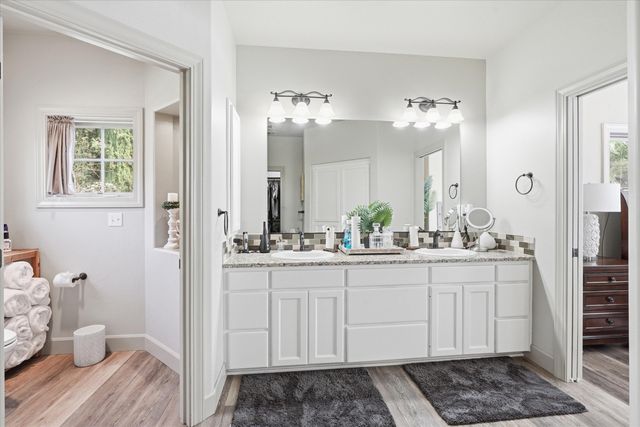 461 Fielder Lane, Grants Pass, OR 97526