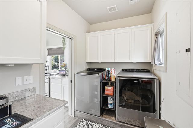 461 Fielder Lane, Grants Pass, OR 97526