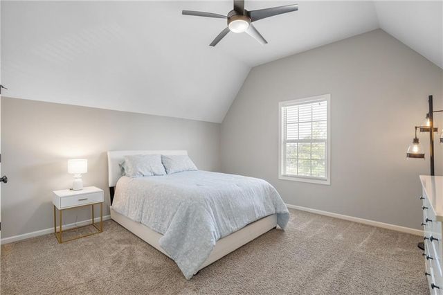 8608 W 165 Place, Overland Park, KS 66085