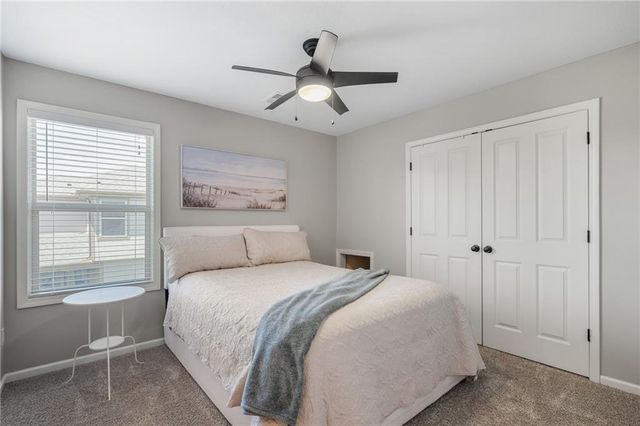8608 W 165 Place, Overland Park, KS 66085