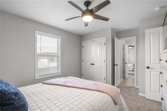 8608 W 165 Place, Overland Park, KS 66085