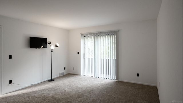 9202 Crawford Road, Columbus, MI 48063