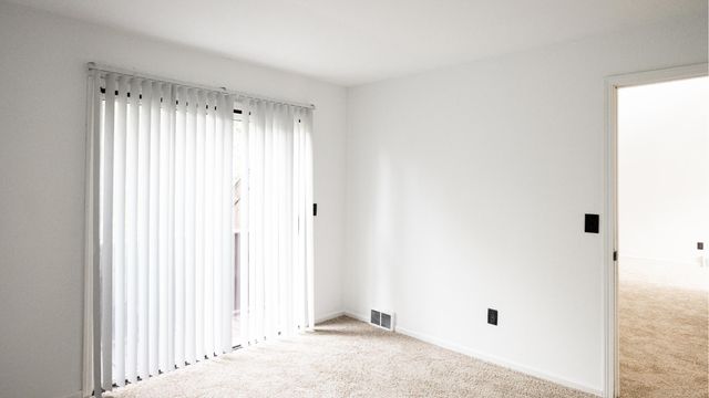9202 Crawford Road, Columbus, MI 48063