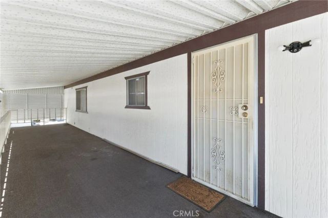 1525 W Oakland 27, Hemet, CA 92543