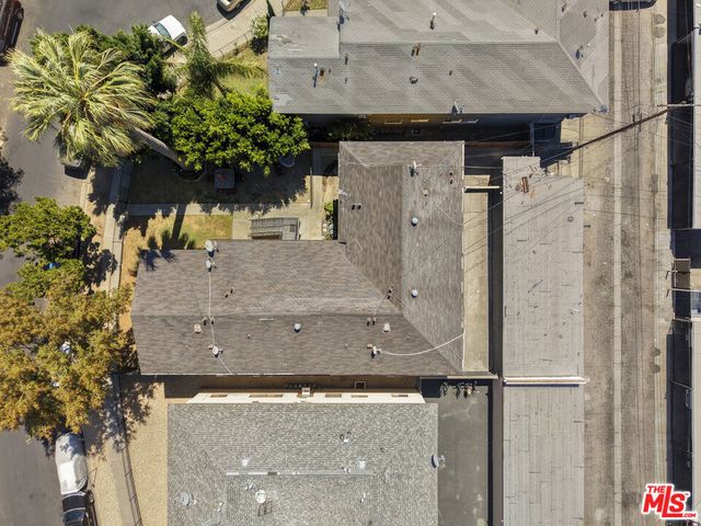 20542 Hartland Street 2, Winnetka, CA 91306