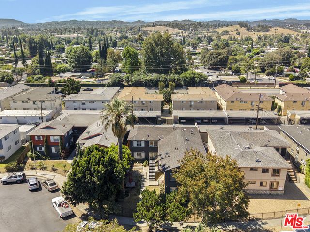 20542 Hartland Street 2, Winnetka, CA 91306